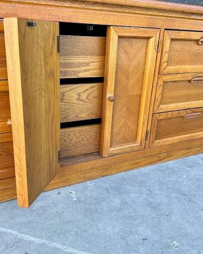 1980's Broyhill Premier Ming Collection Bedroom Set product image